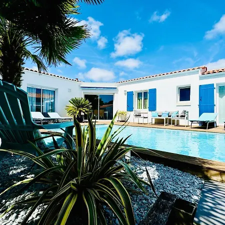 Beautiful With Amazing Private Pool * Le Château-dʼOléron