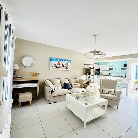 Beautiful With Amazing Private Pool