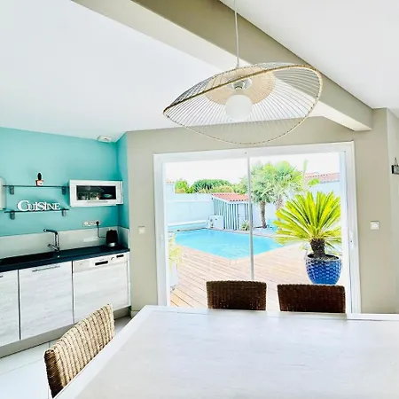 Beautiful With Amazing Private Pool *