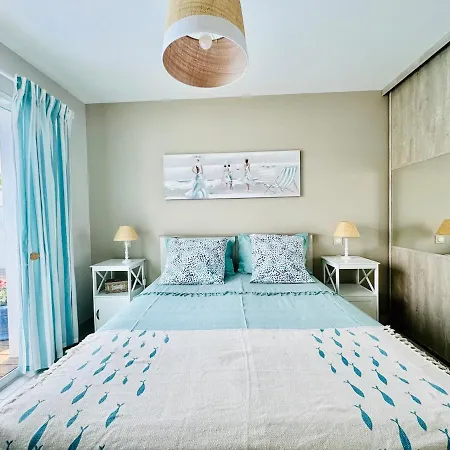 Beautiful With Amazing Private Pool Le Château-dʼOléron