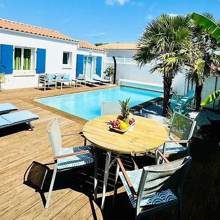 Beautiful With Amazing Private Pool * Le Château-dʼOléron