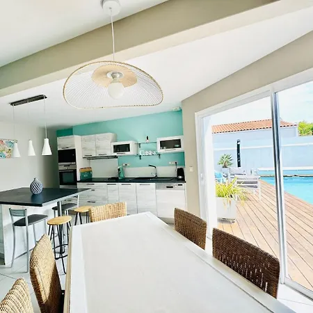 别墅 Beautiful With Amazing Private Pool Le Château-dʼOléron