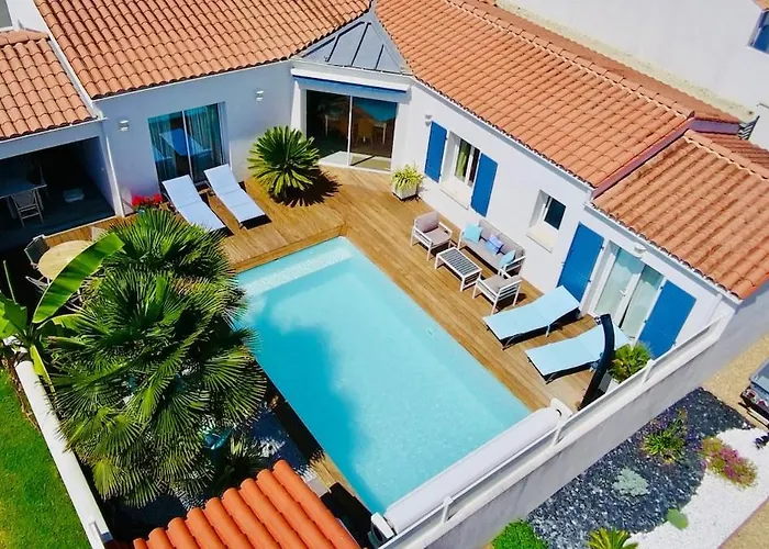 Beautiful With Amazing Private Pool 别墅 Le Château-dʼOléron